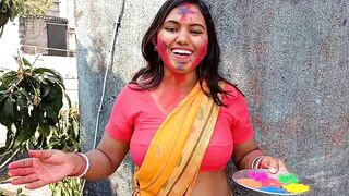 Komal kept brother-in-law in front of her elder stepsister all night and started saying brother-in-law is going deep inside