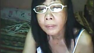 Filipina Granny on Webcam