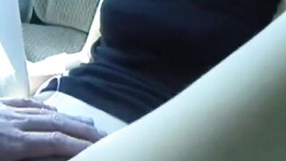 Russian Amateur Anal in a Car