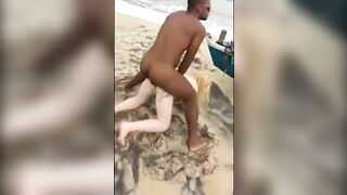 Beach Dick-Taking Turns by Amateurs Outdoors