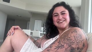 Onlyfans - Josie Jaxxon - Chubby Step Sister Back Home And Horny Rq
