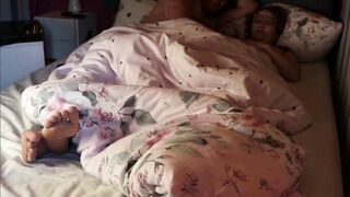 Big Cock Stretches Pussy - Amateur Babe's Orgasmic Joint Viewing Session