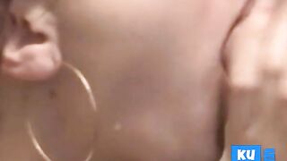 Girl's Blowjob Skills on Display