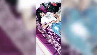 My sister got naked and drained the water from her pussy