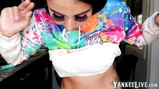 Quarantine Latina Solo Squirt