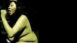 Chubby Asian MILF Gets Facial Outdoors