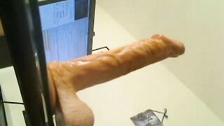 Webcam girl fingers her juicy pussy through her pants.