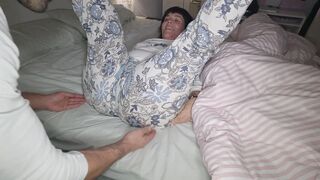 I Fuck My chubby Stepmom and fill her fat pussy with a good load of semen