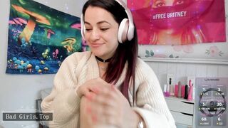 Webcam big ass and natural big tits pretty milf