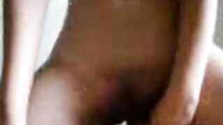 Amateur Asian Adult Video: Malay's Tempting Pussy