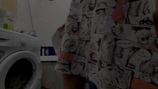 Solo Female Uses Shampoo Bottle for Anal Penetration