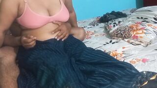 Desi aunty having romance with her boyfriend.