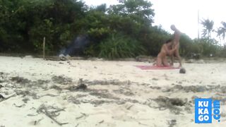 Beach Love Motion: Outdoor Amateur Fun