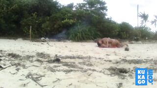 Beach Love Motion: Outdoor Amateur Fun