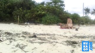 Beach Love Motion: Outdoor Amateur Fun