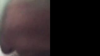 Car Blowjob with Cum-Swallowing Amateur Cuckold Girl