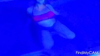 Big-Titted Babe's Solo Orgasm in the Hot Tub