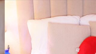 MissyFoxyy Brings Beauty Curves And Heat