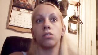 Blonde Pregnant Babe With Big Nipples