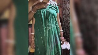 Desi big hot homemade amateur Indian wife first time chudai