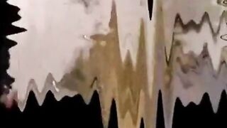 Deutsche Schönheit liebt Hardcore-Sex auf dem Heu