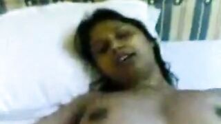 Bengali Beauty Pleasures Her Lover - Amateur Indian