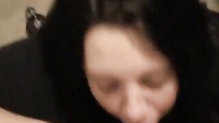 Chubby Amateur's Blowjob & Facial Extravaganza