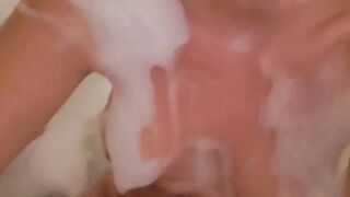 Deutsches Teenie-Badewannenmasturbation ASMR