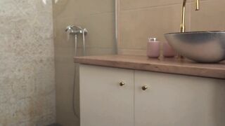 Big-Tit Blondes Eat Pussy in FFM Threesome