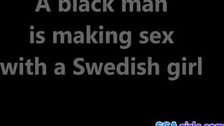 Svensk flicka njuter av interrassex med en svart man