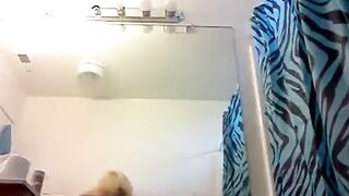 Big Booty White Girl on Cam