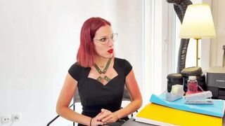 JacquieEtMichelTV - Lily Diablesse - Lily enjoys arousing temptation in these gentlemen