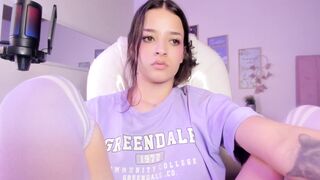Very pretty stocking web teen solo teasing