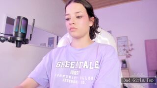 Very pretty stocking web teen solo teasing