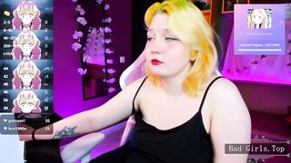 Natural big tits and big ass very cute blonde web teen