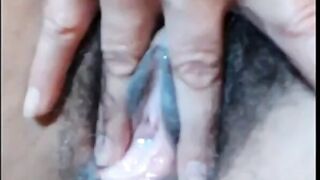 Maman Française Se Masturbe En Webcam