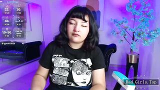 BBW natural big tits pretty webcam asian teen