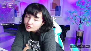 BBW natural big tits pretty webcam asian teen