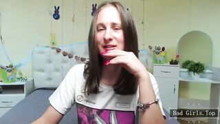 Busty petite skinny webcam solo brunette teen