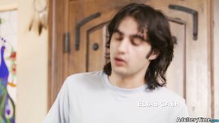 Elias Cash Bangs His Huge Titted Stepmom Dee Williams