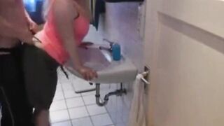 Deutscher Amateur-Analfick mit Spermaschluck-Finish