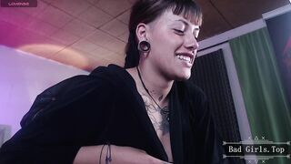 Cute tattooed slim brunette webcam solo babe