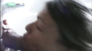 Deutsche Amateur-Schlampe bekommt ein Facial nach einem Blowjob