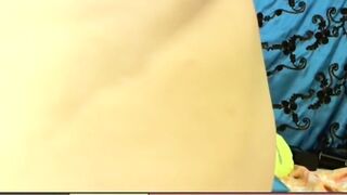 Buceta Peluda de Garota Linda na Webcam Amadora