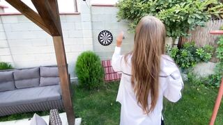 Big Cock Guy Fucks His Babe Girlfriend Hard After Playing Darts