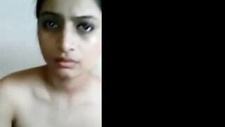 Pakistani Girl Strips for Her Boyfriend