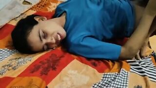 Pyar Se Lund Chusa Phir Chut Mein Andar Tak Ghusa Diya @Vid Play69