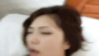 Korean Amateur Girl Gives a Blow Job