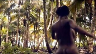 Public Flashing Of Big Natural Tits In The Moment Of Escape