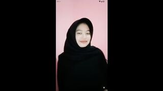 Nana Jilbab Cantik Nekat Bugil Menit 13 Pulen Susunya